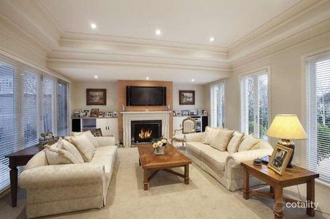 Property photo of 1 Inner Crescent Brighton VIC 3186