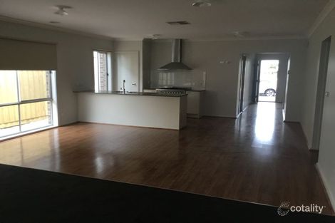 Property photo of 39 Mulloway Drive Point Cook VIC 3030