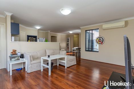 Property photo of 9/22 James Street Cannington WA 6107