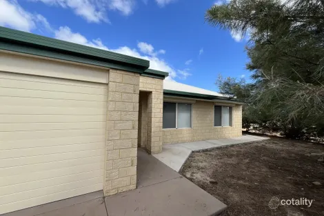 12 Jacamar Dr, Northam, WA 6401