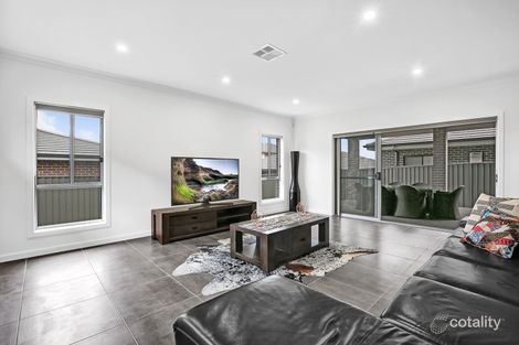 Property photo of 29 Hansford Street Oran Park NSW 2570