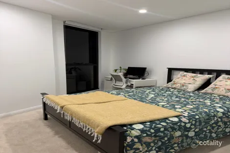 Property photo of 702/7 Maple Tree Road Westmead NSW 2145