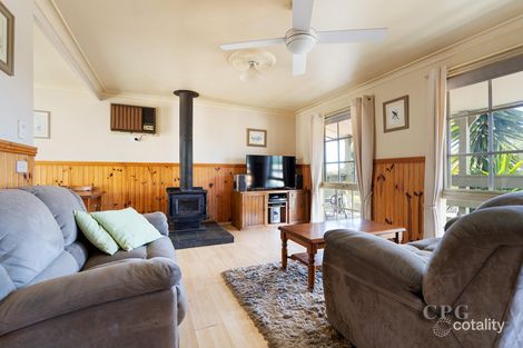 Property photo of 16 Stump Street Maldon VIC 3463