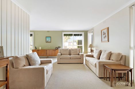 Property photo of 15 Ruthven Street Sunbury VIC 3429