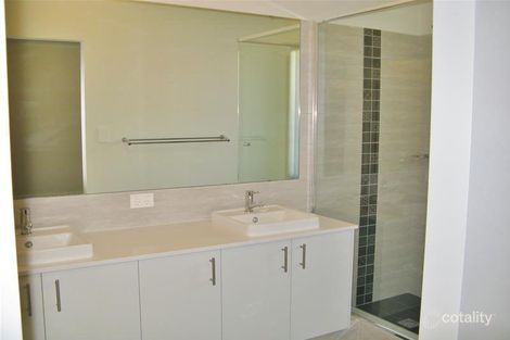 Property photo of 99 Barbarossa Drive Caversham WA 6055