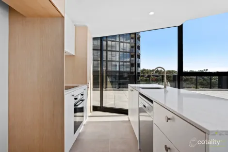 Property photo of 607/2 Furzer Street Phillip ACT 2606