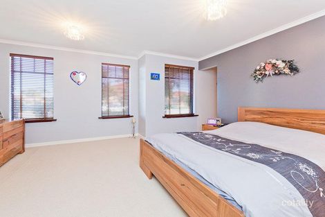 Property photo of 6 Alpina Bend Canning Vale WA 6155