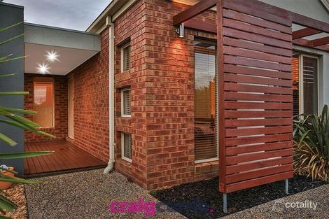 Property photo of 10 Paxton Link Pakenham VIC 3810