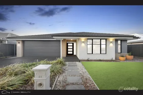 Property photo of 31 Peter Thomson Circuit Yarrawonga VIC 3730