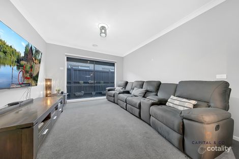 Property photo of 15 Blackmore Road Mickleham VIC 3064