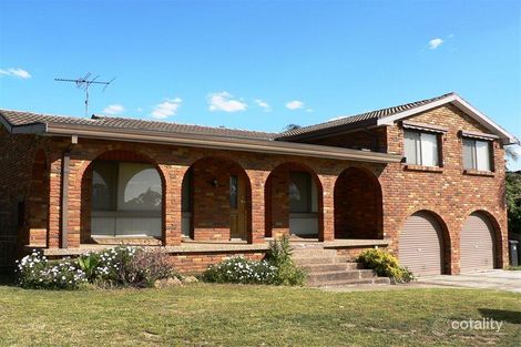 8 Endeavour Ave, St Clair, NSW 2759