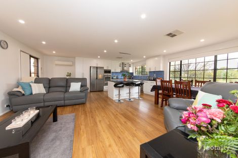 Property photo of 2 Bruah Street Brocklehurst NSW 2830