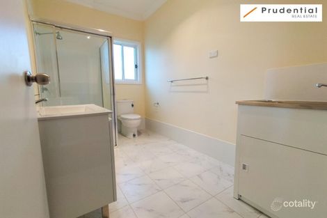 Property photo of 32 Trafalgar Street Glenfield NSW 2167