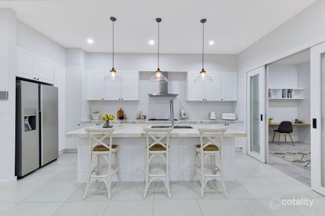 Property photo of 5 Owens Street Spring Farm NSW 2570