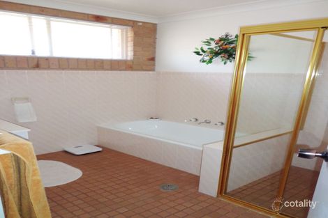 Property photo of 1/8 Bonalbo Close Coffs Harbour NSW 2450