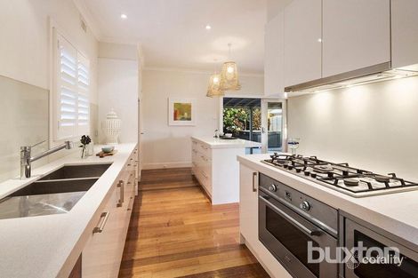 Property photo of 2 Daff Avenue Hampton East VIC 3188