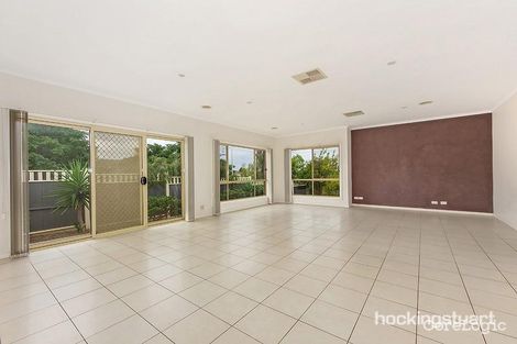 Property photo of 44 Clarendon Wynd Caroline Springs VIC 3023