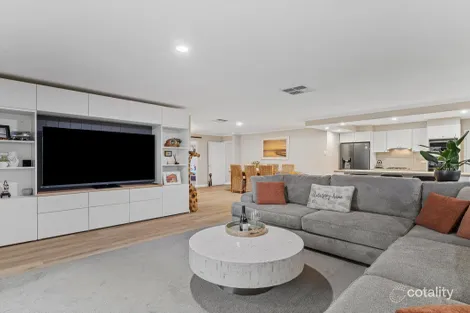 Property photo of 8 Rosebay Grove Singleton WA 6175
