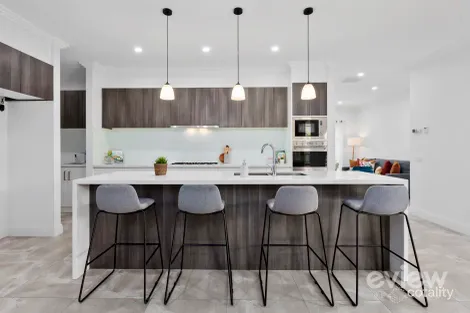 Property photo of 14 Shipwright Parade Werribee VIC 3030