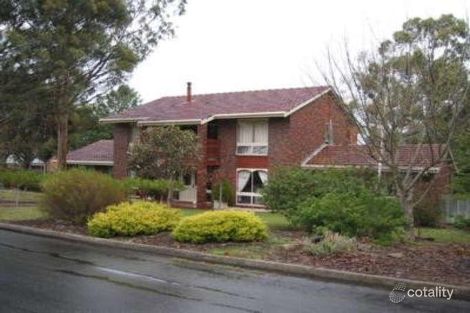 Property photo of 8 Grevillea Way Belair SA 5052