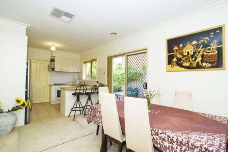 Property photo of 2/31 Vinter Avenue Croydon VIC 3136