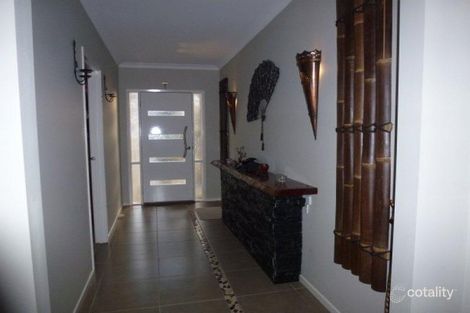 Property photo of 12 Meadow Street Craigieburn VIC 3064