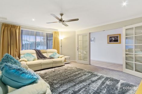 Property photo of 11 Gemini Way Madeley WA 6065