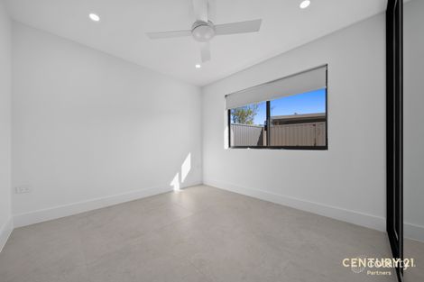 Property photo of 44 Allambie Road Edensor Park NSW 2176