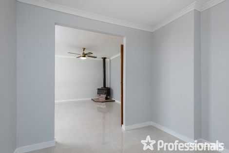 Property photo of 1B Eighth Road Armadale WA 6112