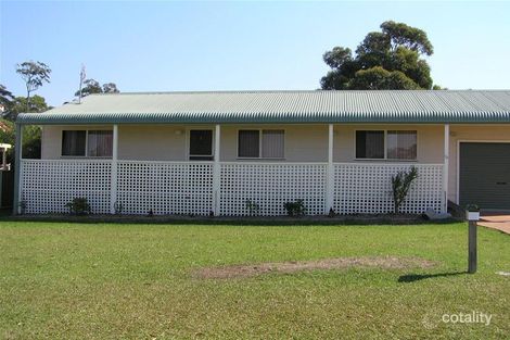 Property photo of 19 Hollingsworth Crescent Callala Bay NSW 2540