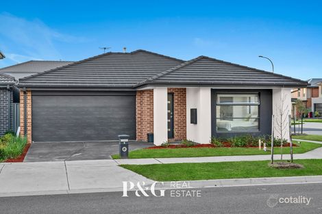 Property photo of 2 Bellagio Road Berwick VIC 3806