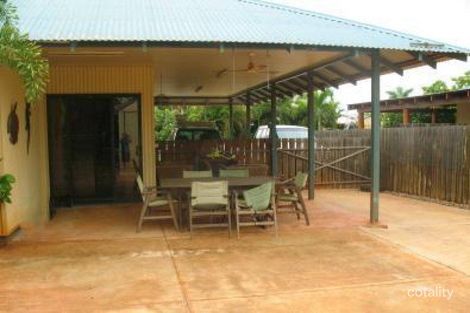 Property photo of 19 Kestrel Place Djugun WA 6725