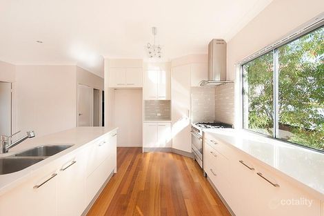 Property photo of 24 Viminal Hill Crescent Seven Hills QLD 4170