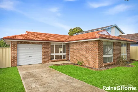 Property photo of 7 Kalambo Place St Clair NSW 2759