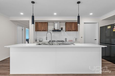 Property photo of 20 Colosseum Drive Strathtulloh VIC 3338