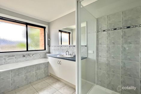 Property photo of 12 Meaby Drive Pakenham VIC 3810