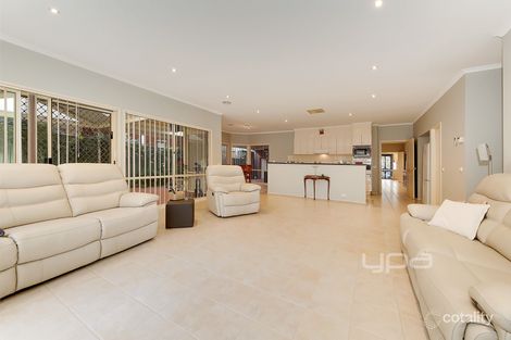 Property photo of 69 Alanbrae Terrace Attwood VIC 3049