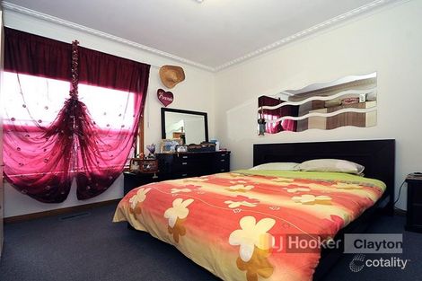 Property photo of 1/16 Fairbank Road Clayton South VIC 3169