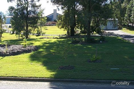 37 Drapers Rd, Eatons Hill, QLD 4037