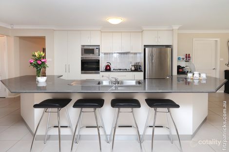 Property photo of 25 Kaloona Drive Bourkelands NSW 2650