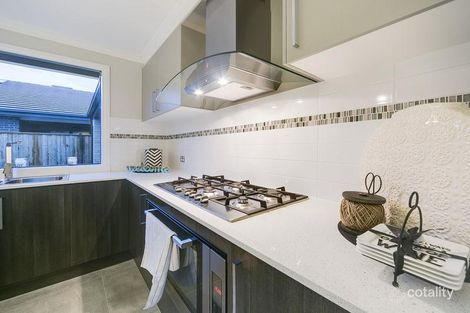 Property photo of 11 Erindale Street Cranbourne West VIC 3977
