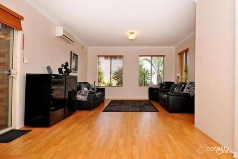 Property photo of 51 Davenport Circuit Mindarie WA 6030