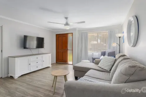 Property photo of 3 Wittonga Court Karana Downs QLD 4306
