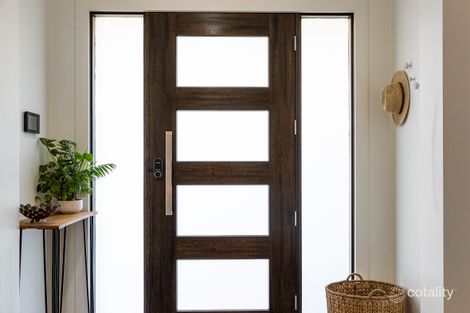 Property photo of 10 Greenedge Court Plenty VIC 3090