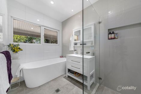 Property photo of 76 Carters Close Greenwich Park NSW 2580