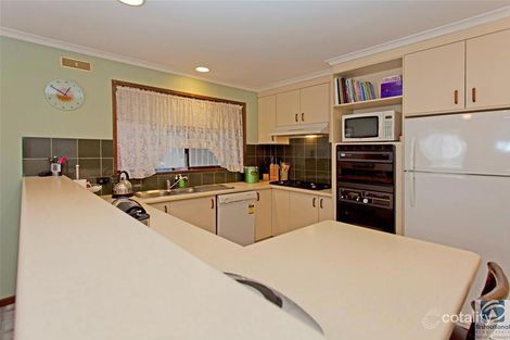 17 Campbell Ave, West Wodonga, VIC 3690