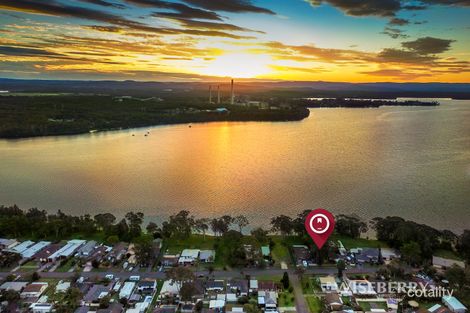 Property photo of 40 Sunset Parade Chain Valley Bay NSW 2259