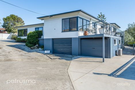 Property photo of 14 Ford Parade Lindisfarne TAS 7015