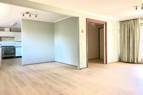 Property photo of 3/21 Wellington Road Box Hill VIC 3128
