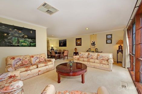 30 Donbirn Way, Vermont South, VIC 3133